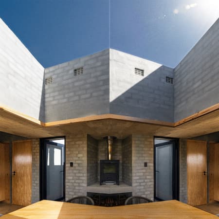 House of the Cape Robin